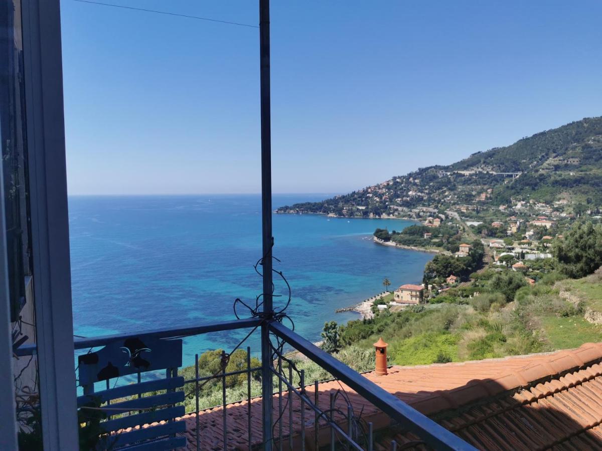Romantic Casa Lorenzina Affittacamere Ventimiglia Exterior foto