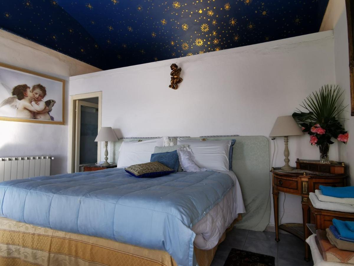 Romantic Casa Lorenzina Affittacamere Ventimiglia Exterior foto
