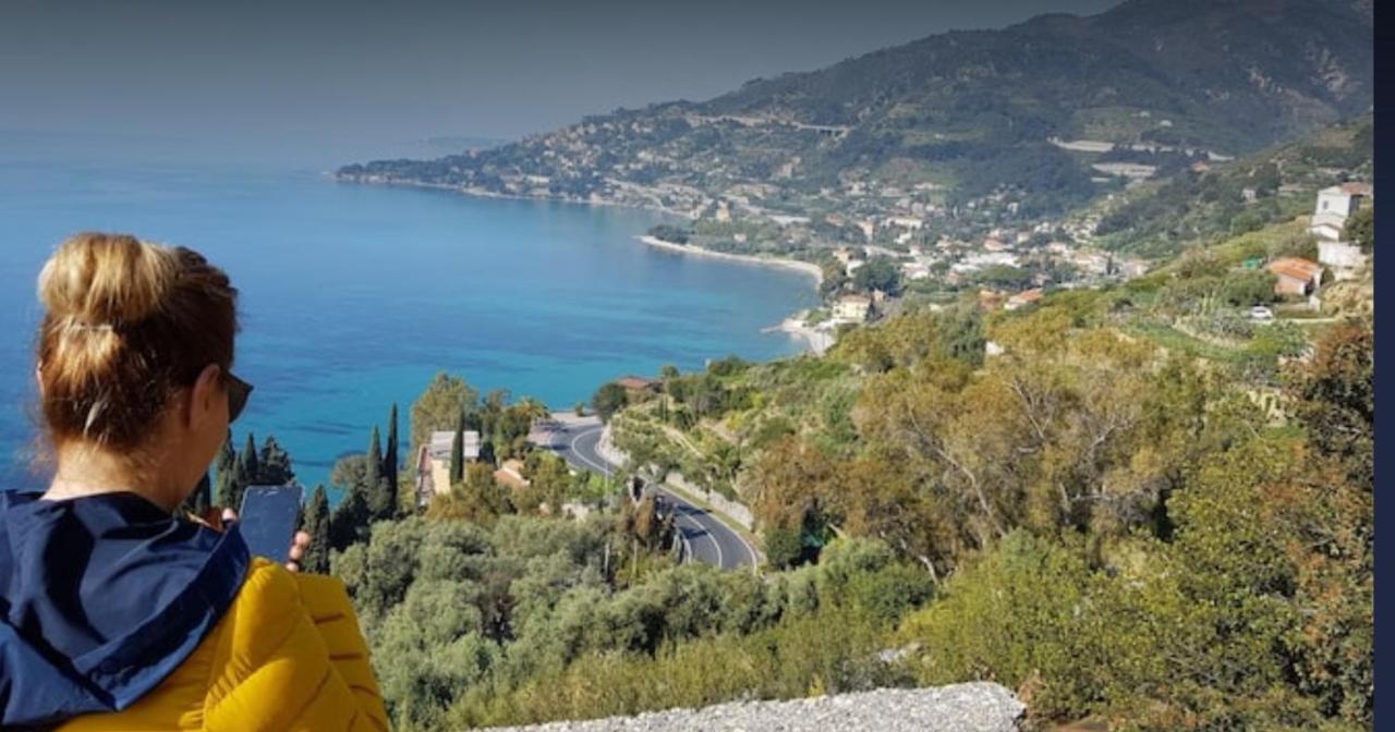 Romantic Casa Lorenzina Affittacamere Ventimiglia Exterior foto